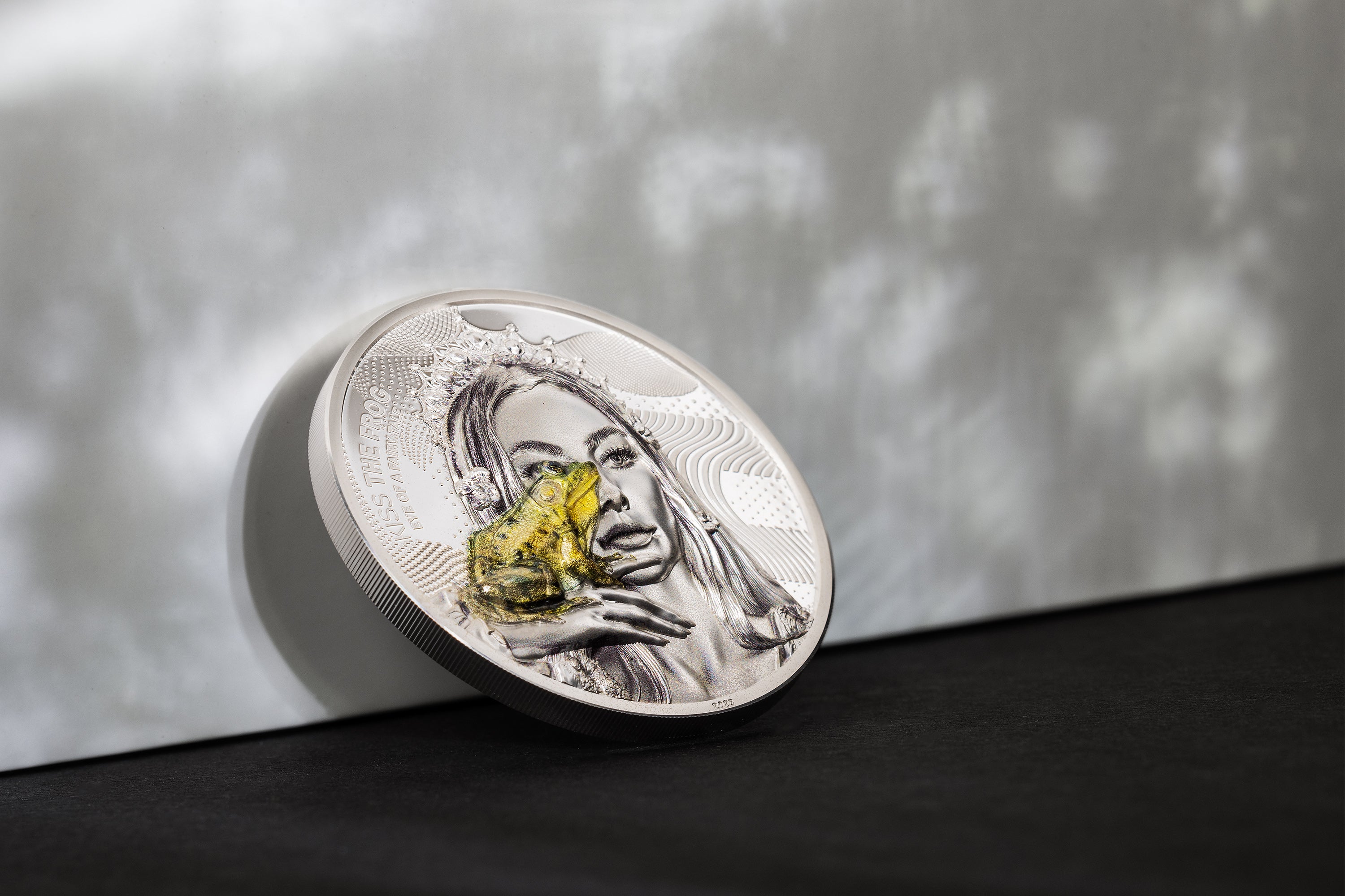 2 oz Silber Kiss the Frog Eye of a Fairytale (Cook Islands 2023 | PP | High Relief | Auflage: 999)